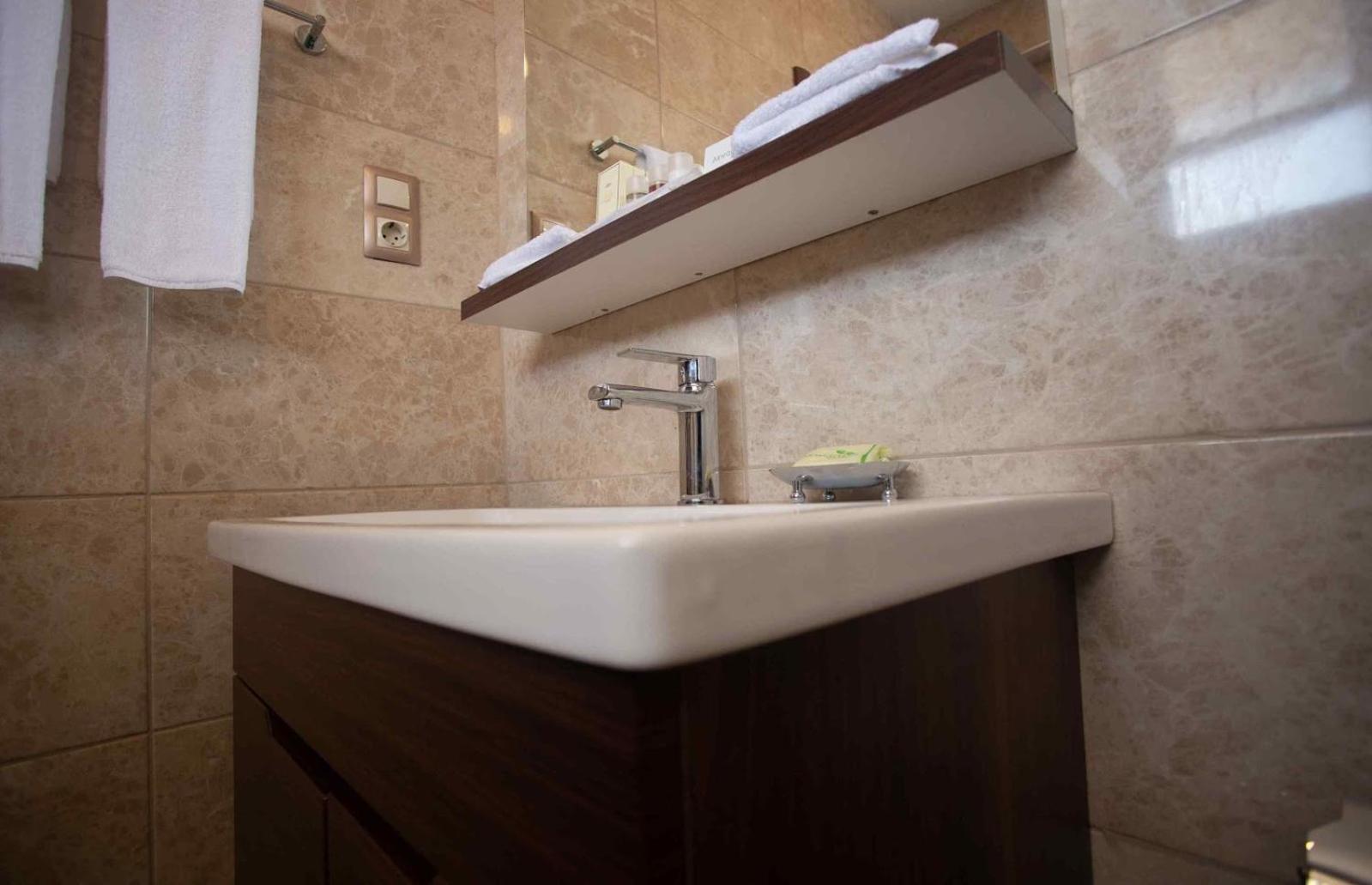 Ah Hotel And Conferences Madina Εξωτερικό φωτογραφία