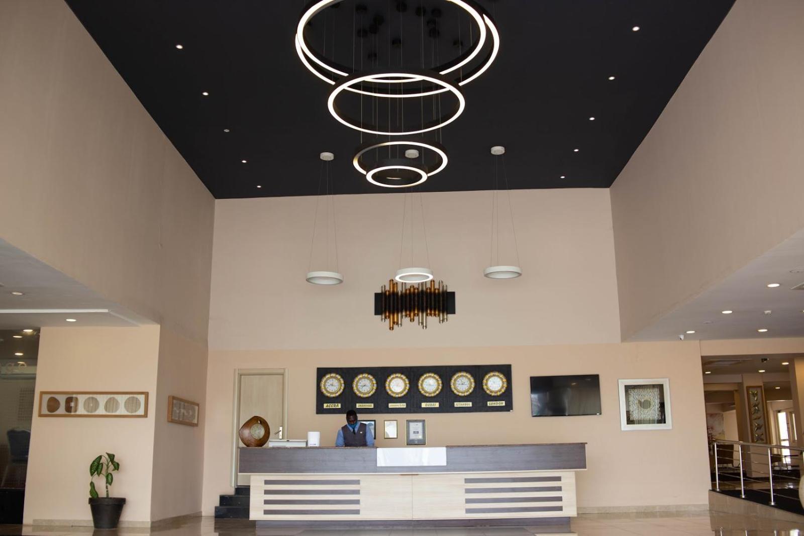 Ah Hotel And Conferences Madina Εξωτερικό φωτογραφία